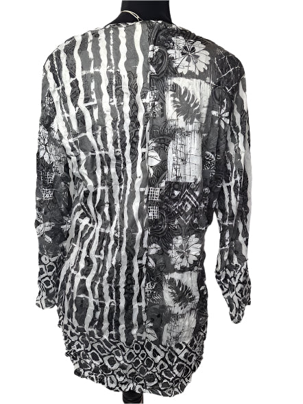 Shirt Button Back Crinkle Long Sleeve Black/White Colored Women's 25625