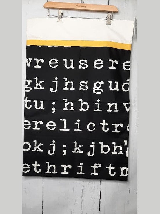 Pillow Case Alphabet Black/White Standard RT76al1