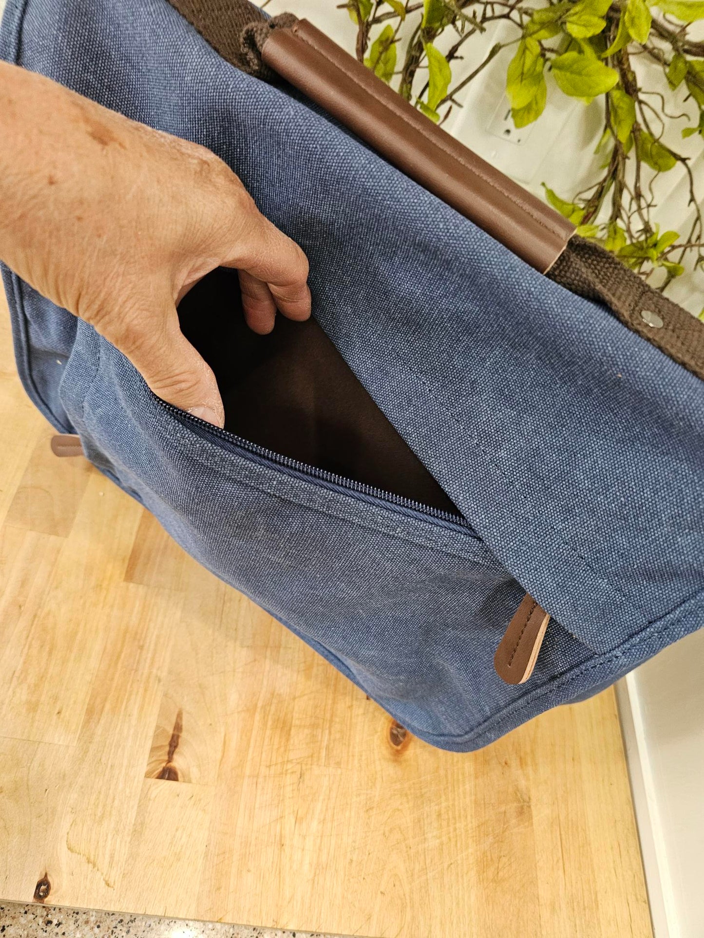 Messenger Bag Canvas / Leather 3 Colors GBMU6086