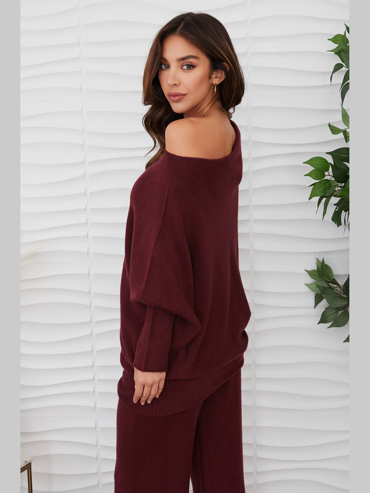 MILIO- Sweater Asymmetrical Wine Knit Ultra Soft 330105