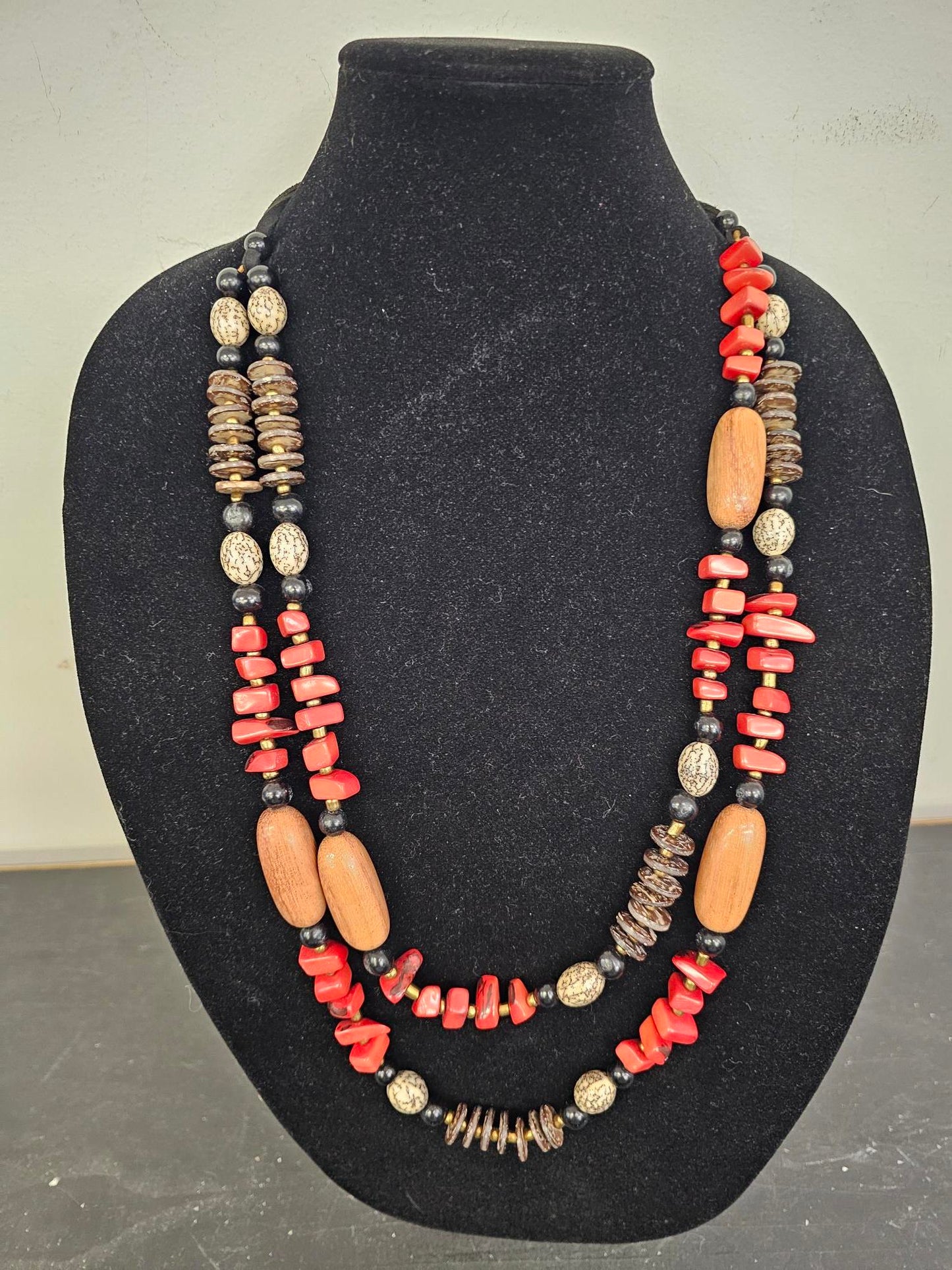 Tagua Necklace - LC920-RO-CO -Reds / Black / Wood