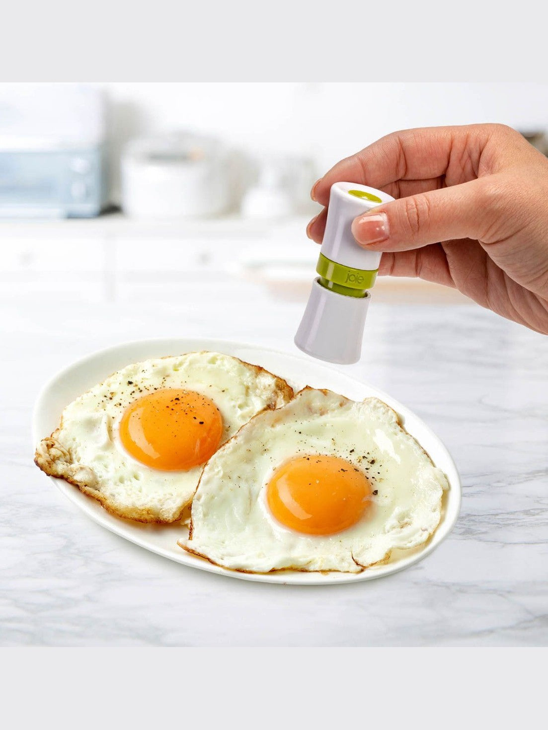 Joie To Go Salt and Pepper Shakers