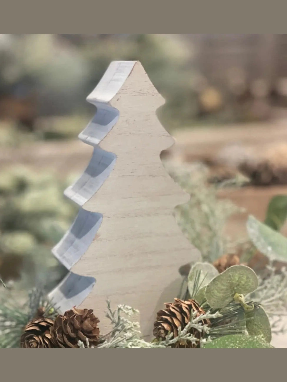 Christmas Chunky Tree Small White Wash 6.5" Wooden Cutout Fr-3704