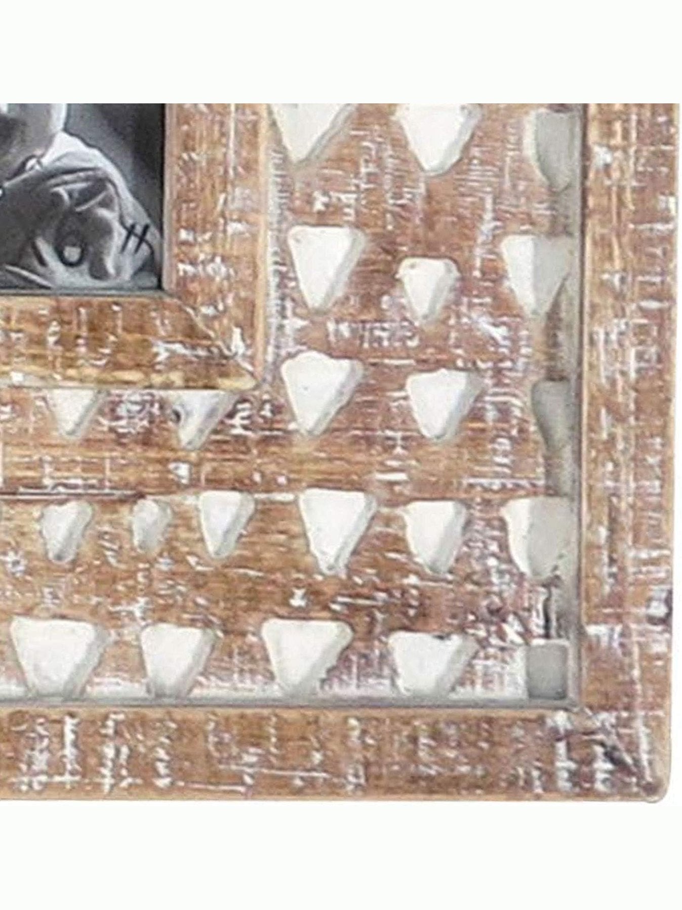 Picture Frame Wooden Carved White Washed Natural Color4x6"Ffrd02311