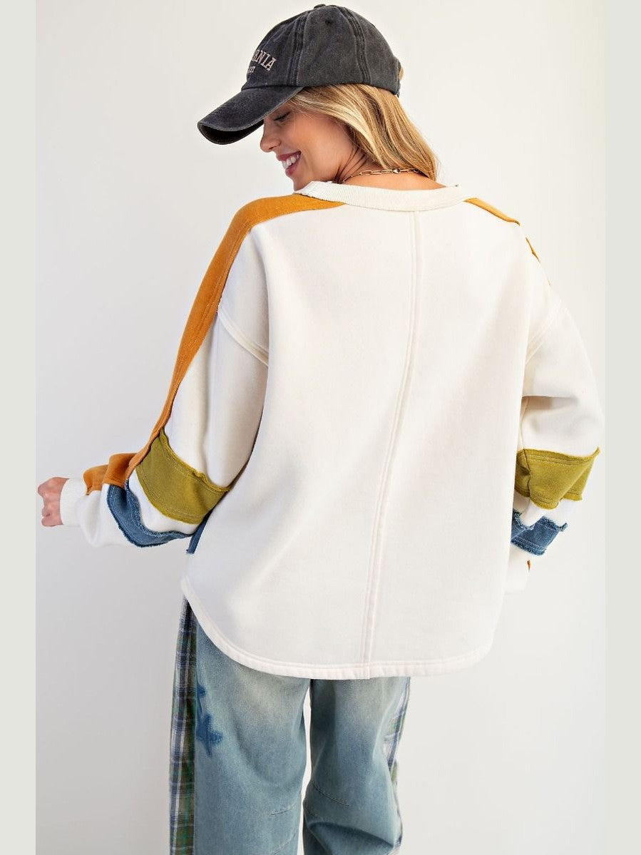 Easel-Top Fleece Pullover Ivory Star Patch Women's ET71687