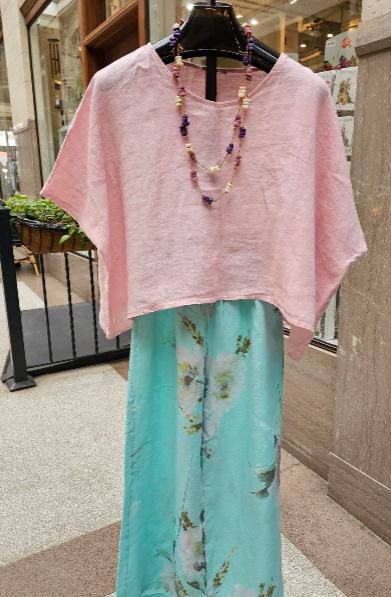 Cotton or Linen? The Best Fabrics for Staying Cool This Summer