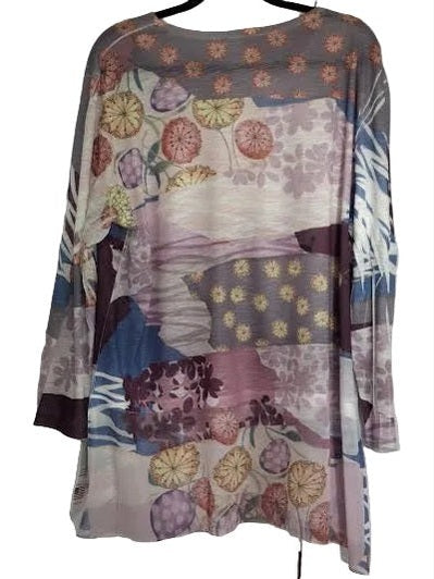 61-1677 Hana Scrap Book  3/4 Sleeve  Tunic With Chiffon Border Womens Top