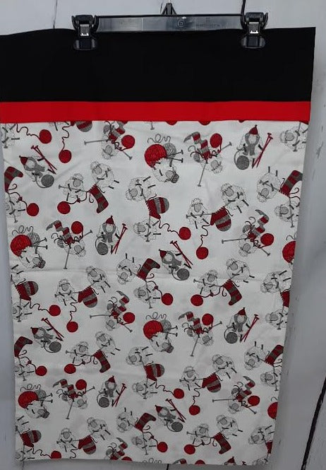 Pillow Case Sheep Knit Black,Red, White Standard rtrbks1 