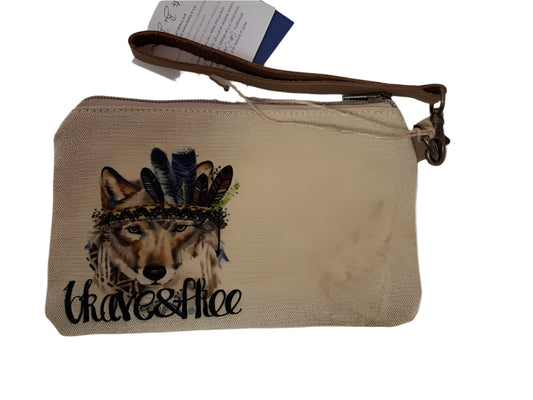 Wristlet Brave & Free Native Wolf Canvas 5x8 901298 