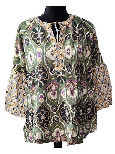 Top Pullover Green Floral Mix Puffy 3/4 Sleeve K1210