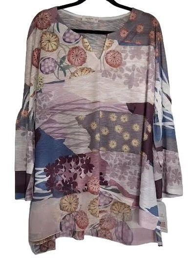 61-1677 Hana Scrap Book  3/4 Sleeve  Tunic With Chiffon Border Womens Top