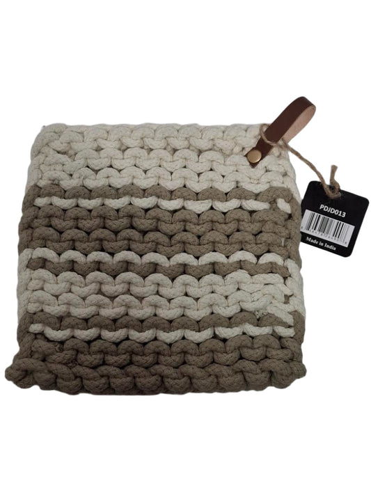Trivet / Pot Holder   White/Biege   Crocheted 8x8" PDJD013 