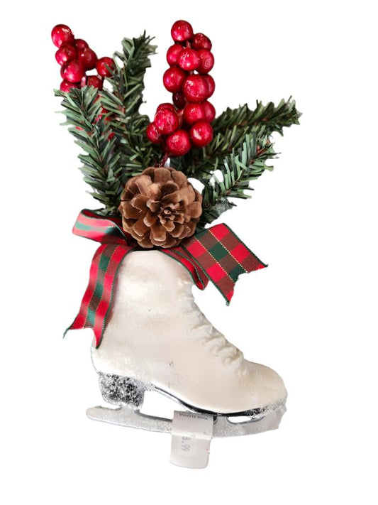 Christmas Ornament Hanging Ice Skate 2356810 