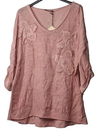 Marisima- Top Pullover Hibiscus Sequin Embroidered Floral 1/2&nbsp; Sleeve Women's One Size 42098HIB