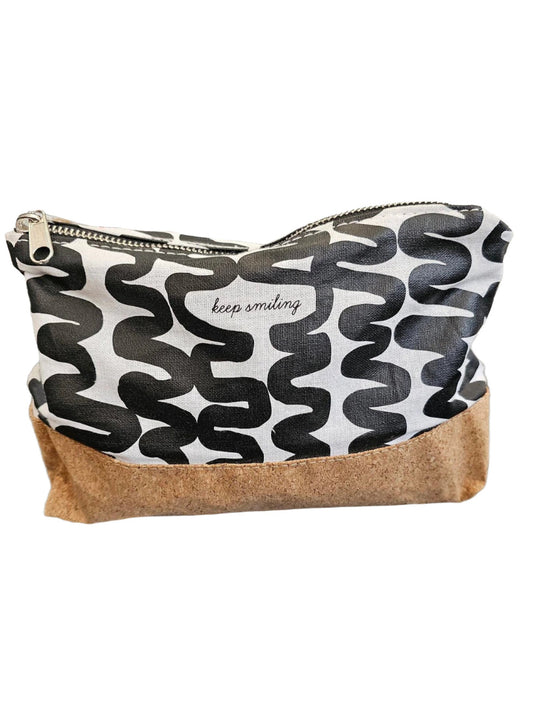 Cosmetic Zipper bag Keep Smiling   Half Cork 129388 