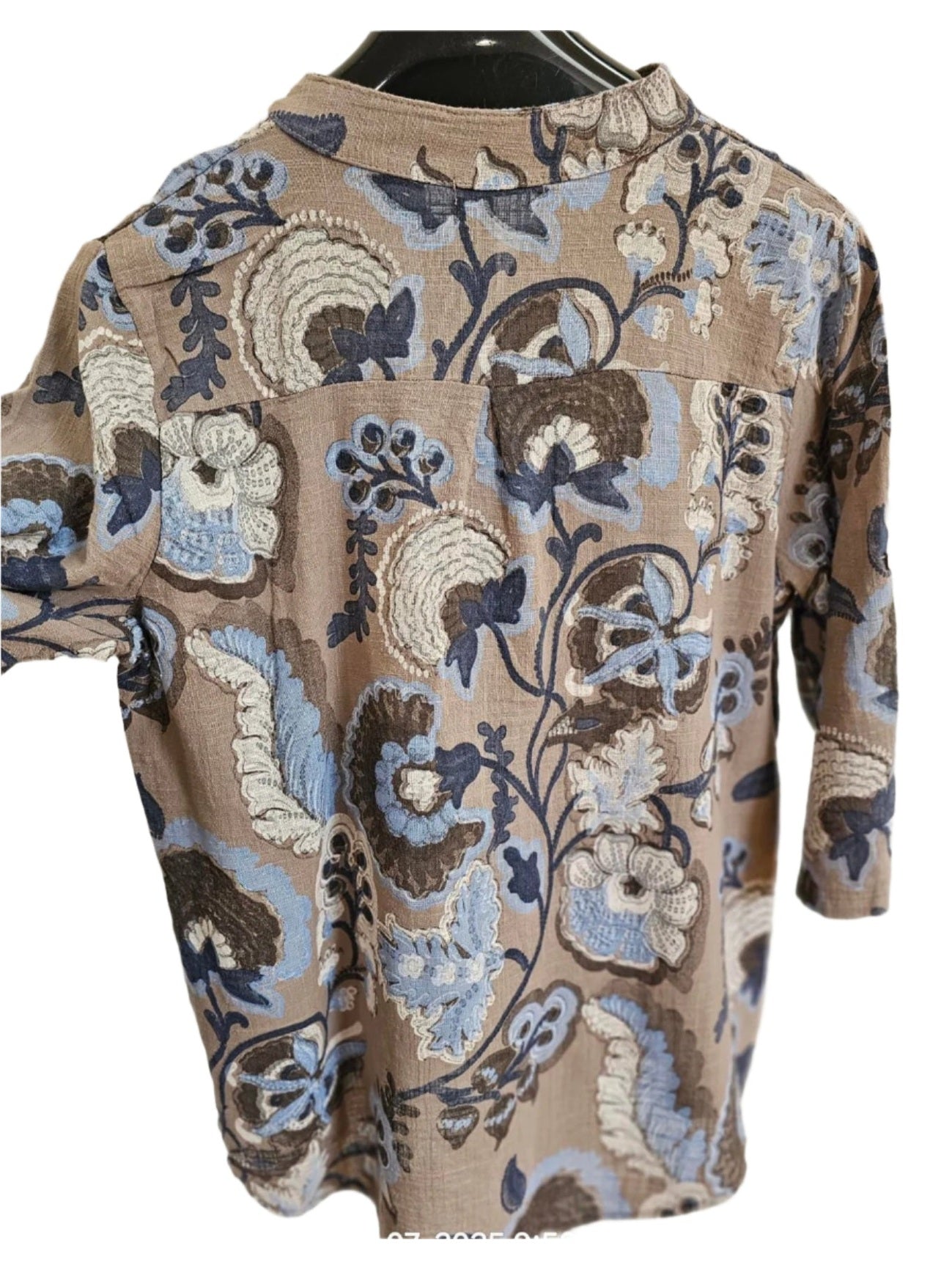 Top Pullover 3 Button 1Pocket Dark Tan/Blue Floral Women's One Size 4702