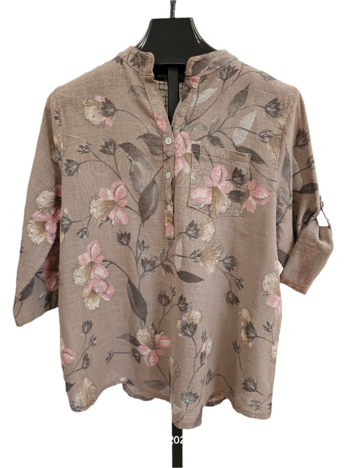 Top Pullover 3 Button 1Pocket Dark Tan Floral Women's One Size 4702