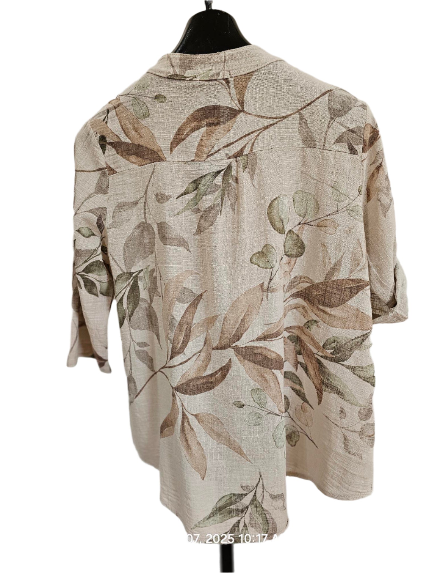 Top Pullover 3 Button 1 Pocket Light Tan Floral Women's One Size 4702