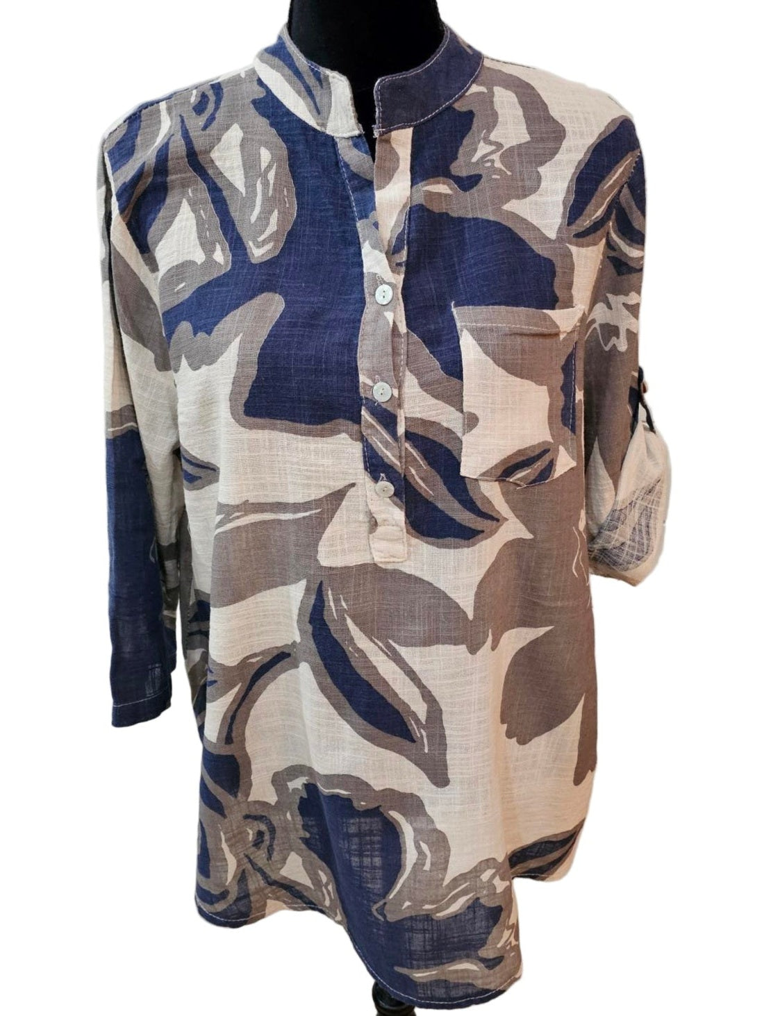 Top Pullover 3 Button 1Pocket Cream, Tan, Navy Floral Women's One Size 4702