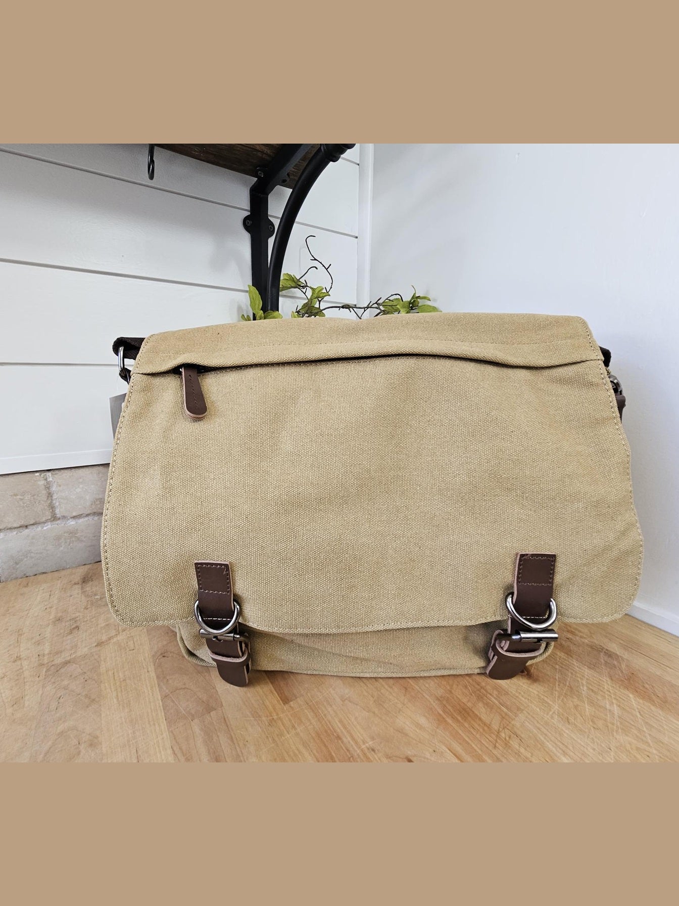 Messenger Bag  4 Colors Canvas / Leather GBMG8645