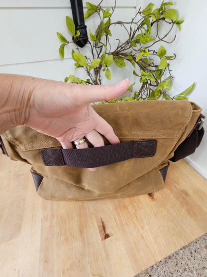 Messenger Bag Small 2 Colors  Luggage Strap on Back Canvas / Leather YY2031