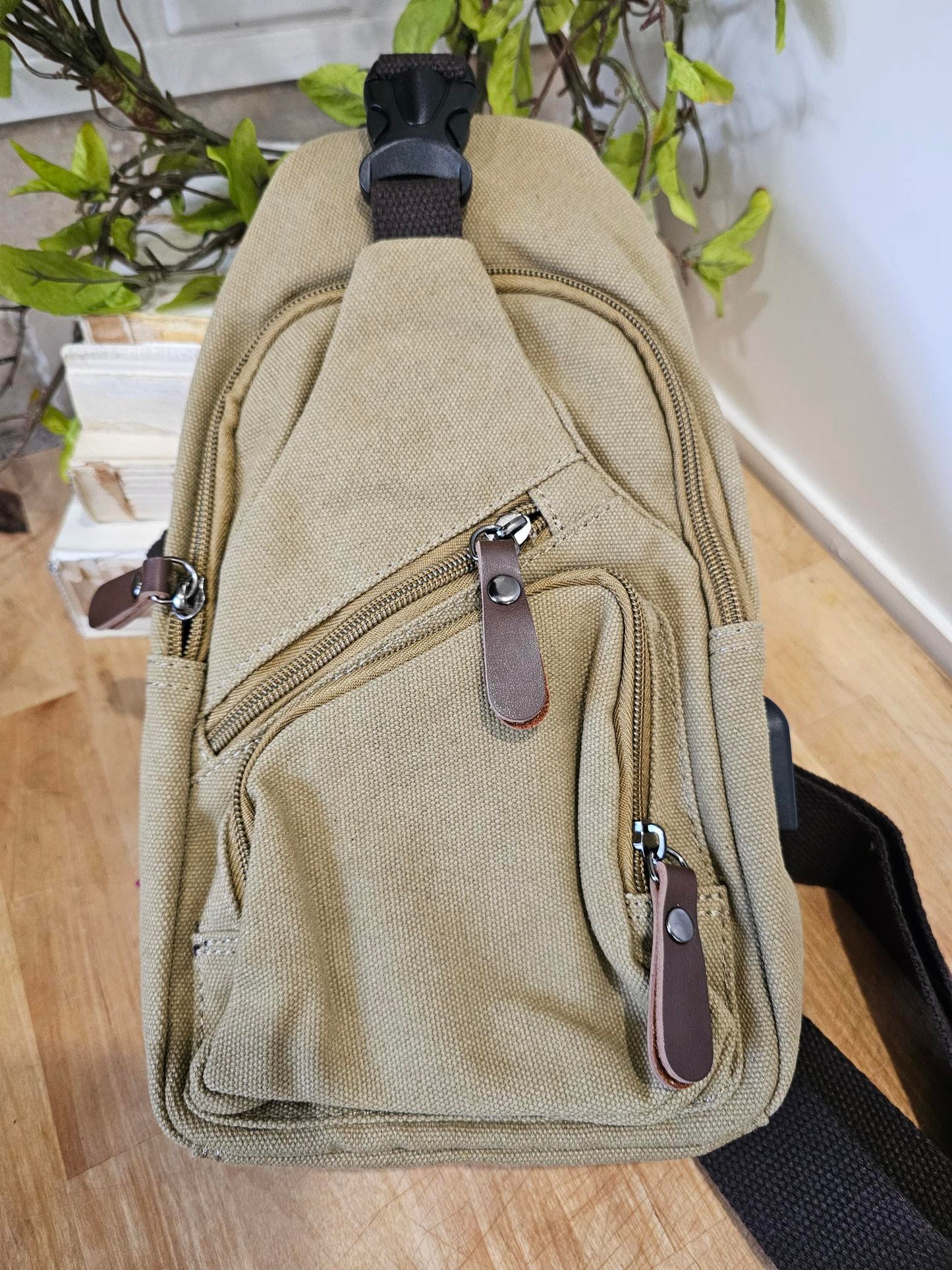 Crossbody Canvas / Leather 3 Colors Gbmg6166