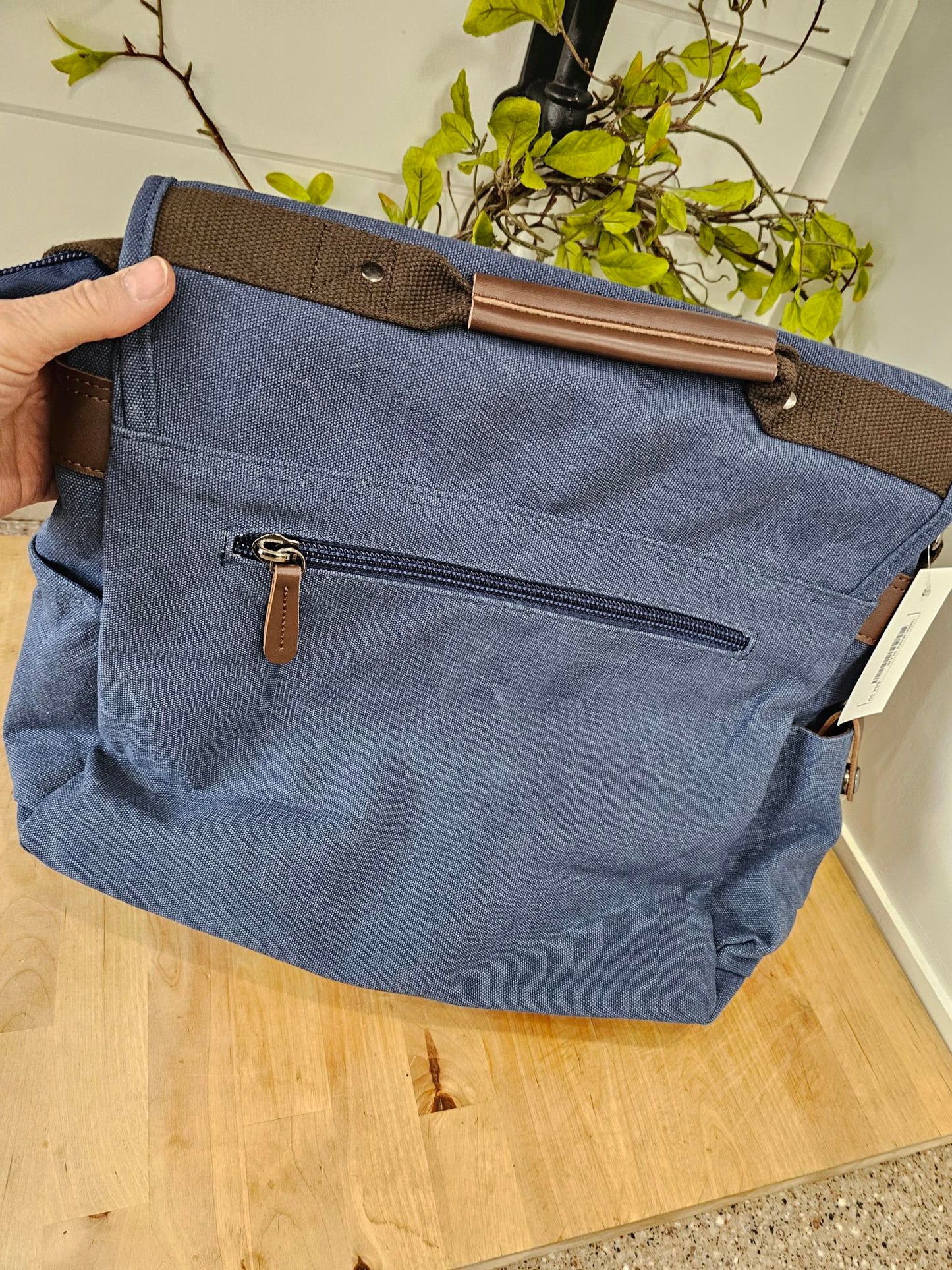 Messenger Bag   Canvas / Leather 3 Colors  GBMU6086