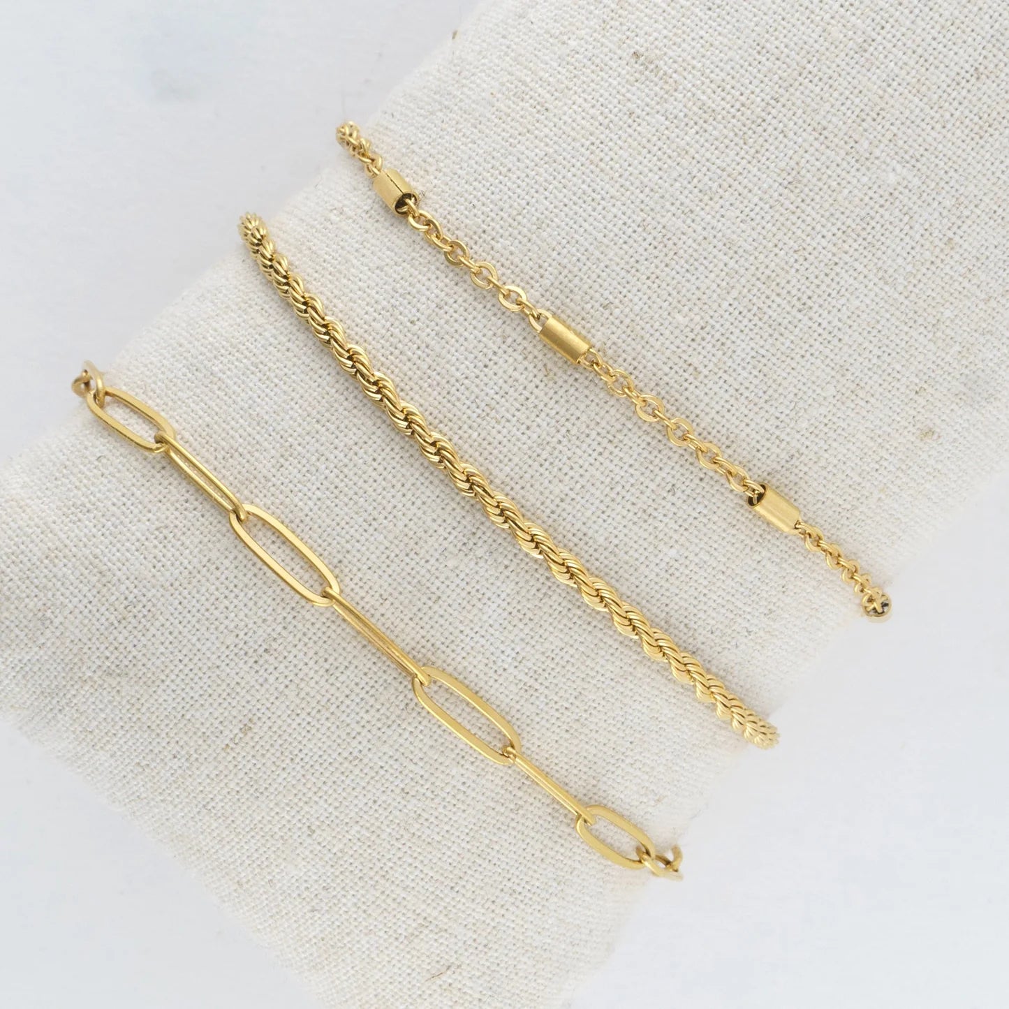Howards- Bracelet Twisted Chain Gold 3pc Women's 10040