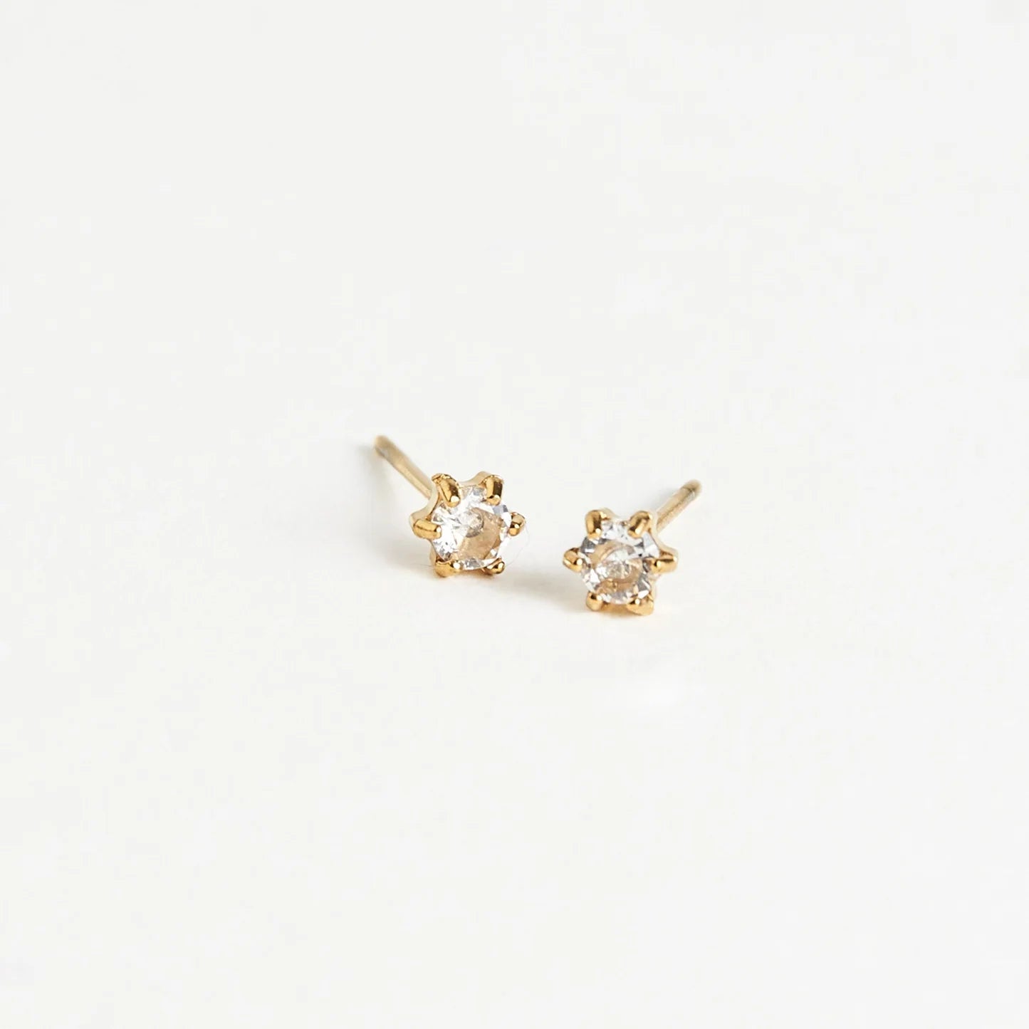  Earring Zirconia Stud Gold 3mm Round Waterproof Women's 10701