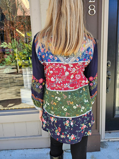 Women's Patch Floral Blue Green Red Tiered Tunic 