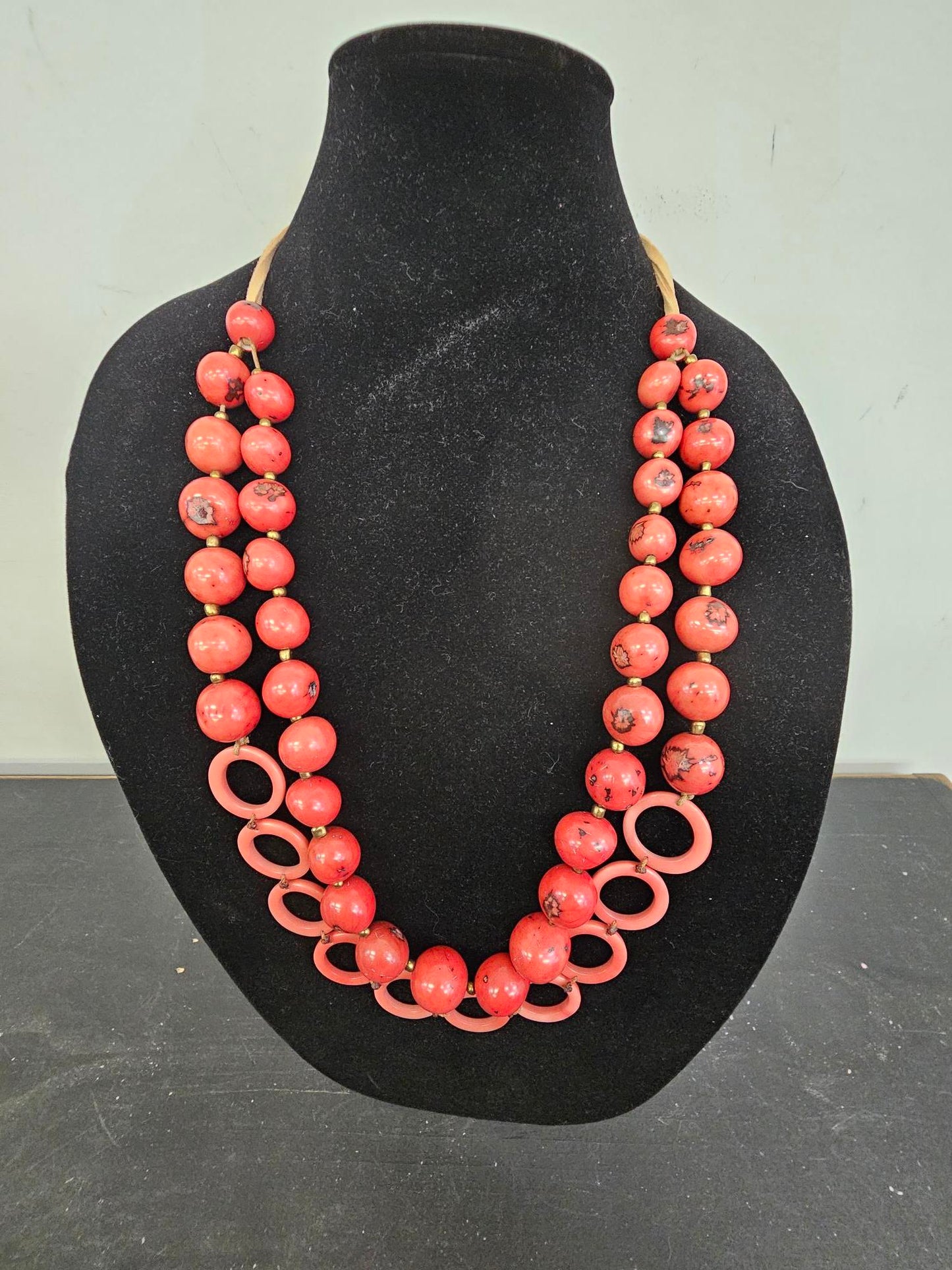 Tagua necklace - lc308-pc - burnt orange 