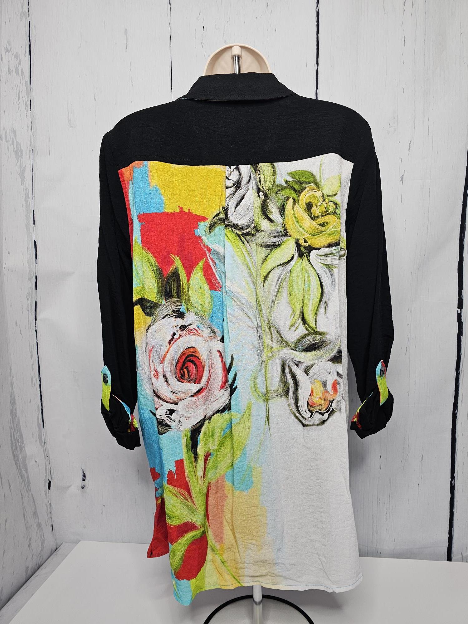 Blouse - Black Modern Art Button Down Long Sleeve Top - M14407BM 