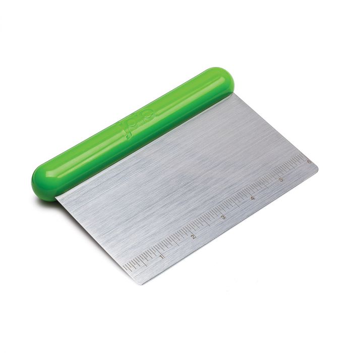 Joie Chop Scraper - Stainless steel - Red or Green 