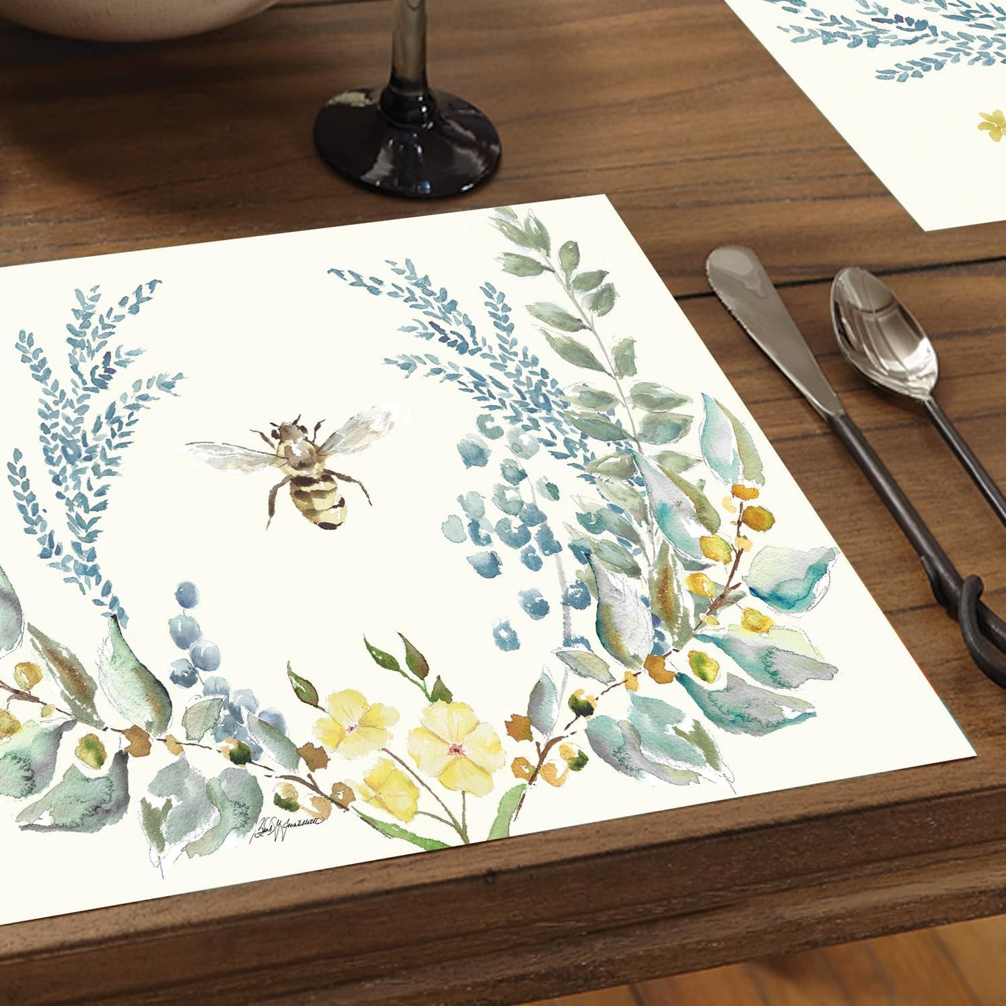 Paper Placemat Bee Crest 24Pc 11x17" 172-00252