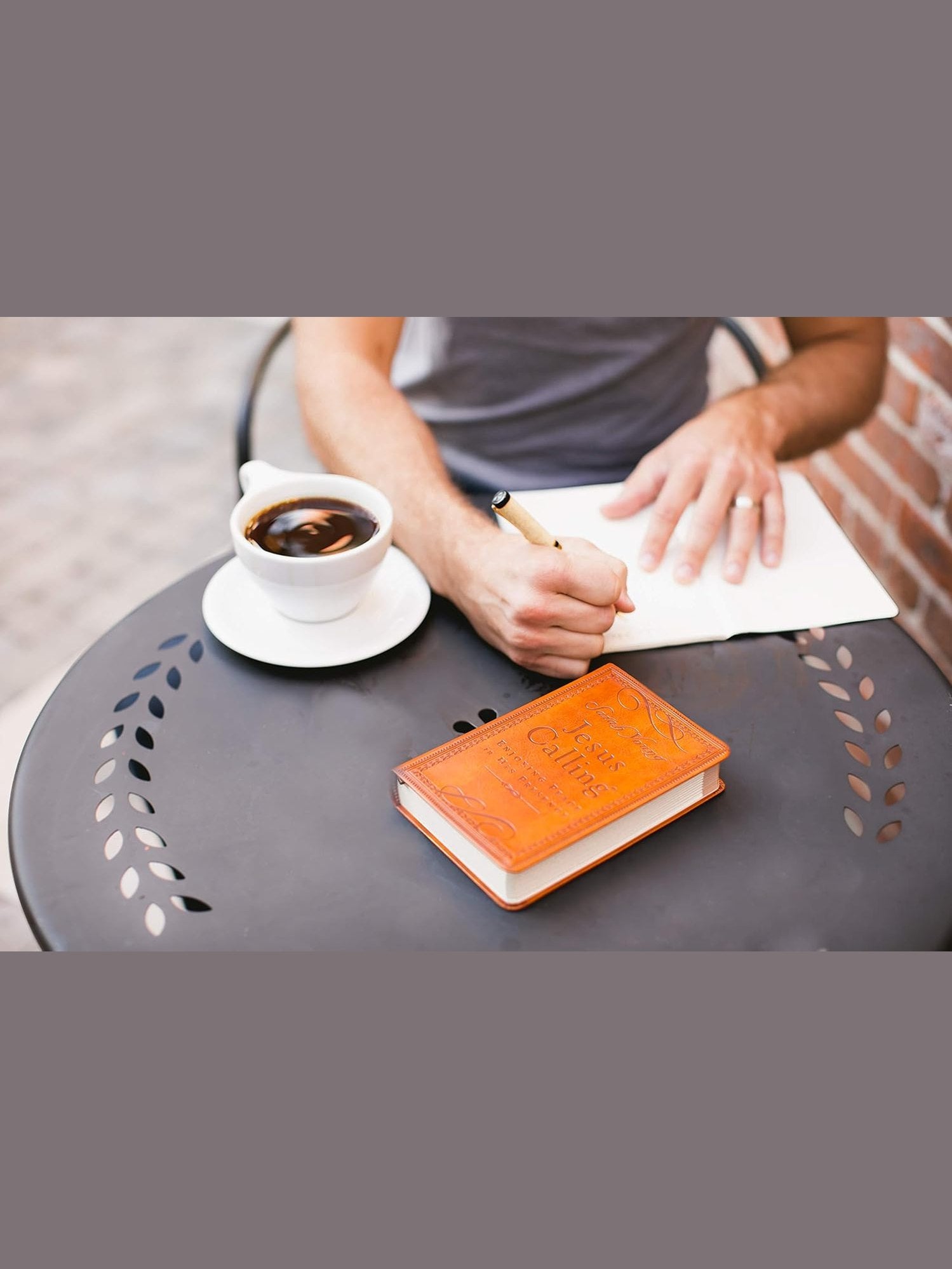 Harper Collins-Devotional Book Jesus Calling Enjoying His Peace Leather Soft&nbsp; Cover