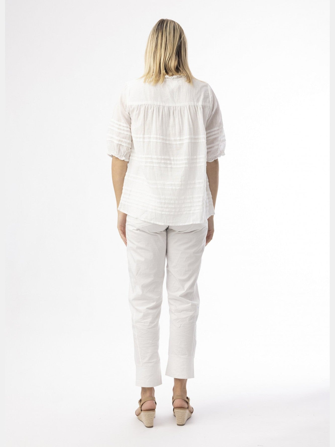 Top Pleated White 1/2 Sleeve 52708