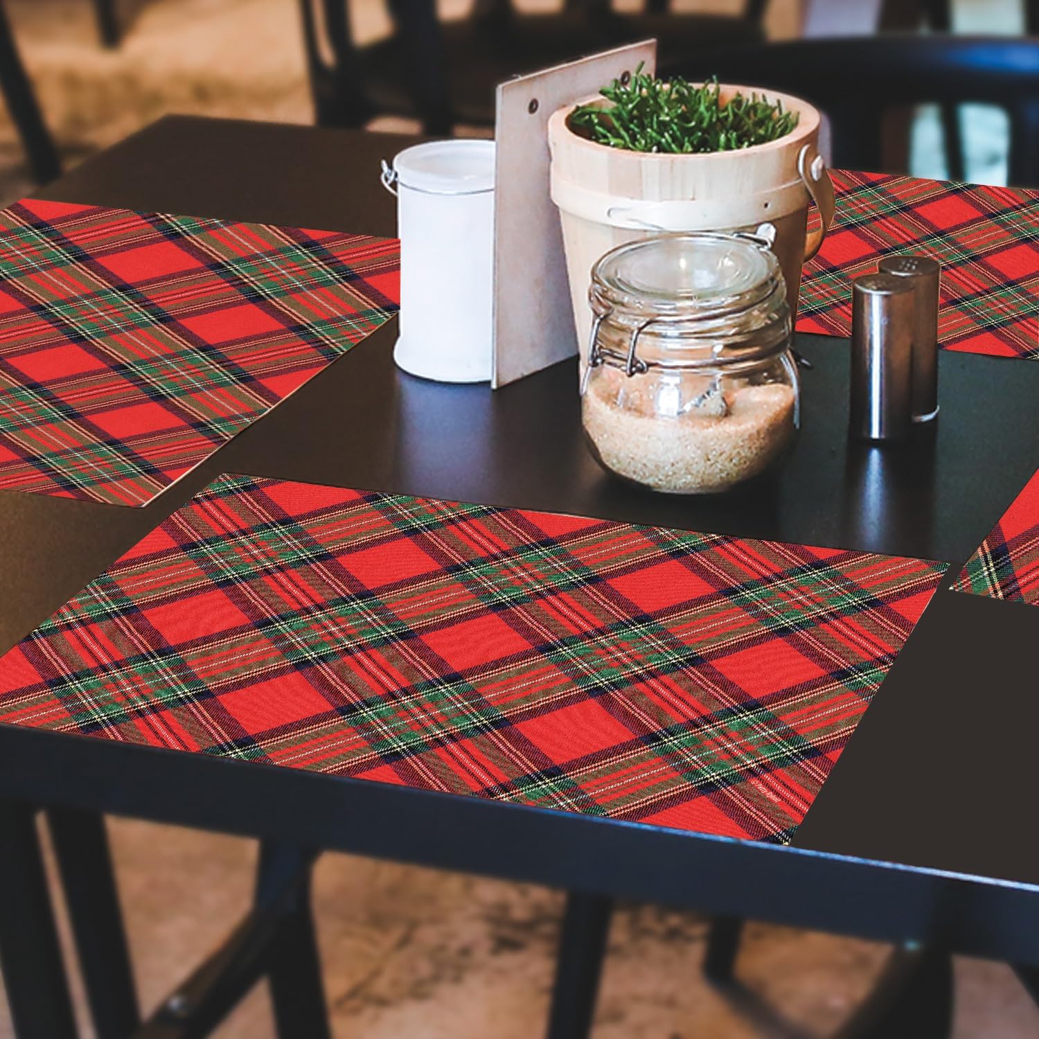 Paper Placemat Christmas Plaid 24Pc 11x17" 172-00264