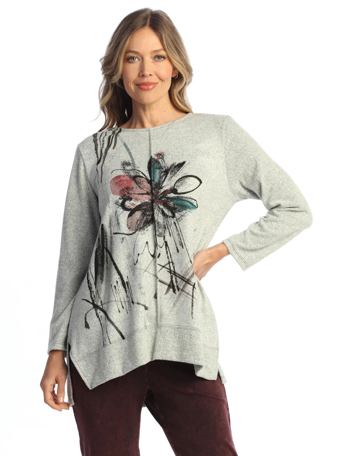 Fb8-2046&nbsp; Field Notes Grey Flower&nbsp;French Brushed Knit Side-Slit Top With Front Seam&nbsp;&nbsp;Women's Top