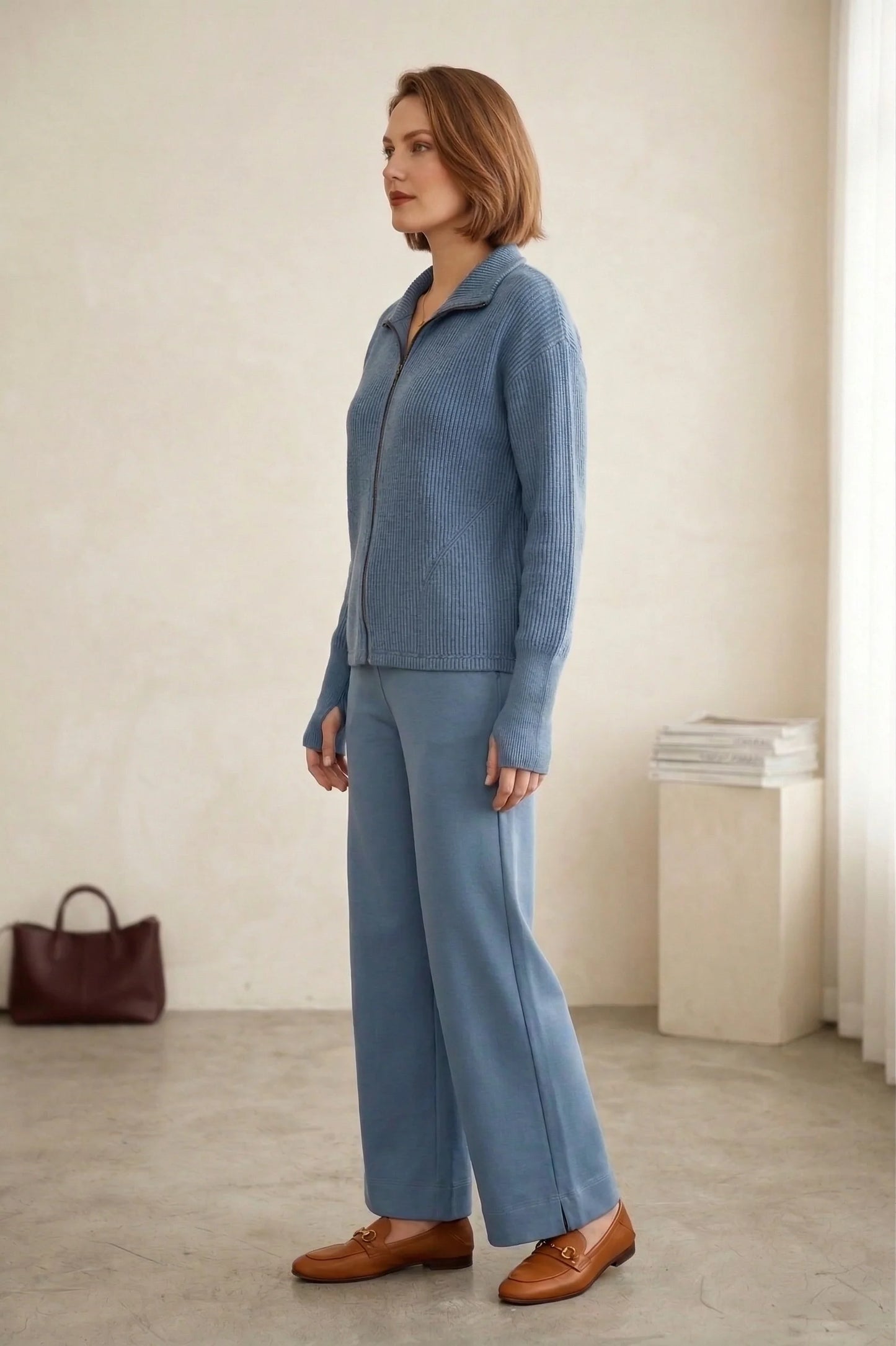 Jacket River Blue Thumb Hole Cuffs Zipper Front  7761R