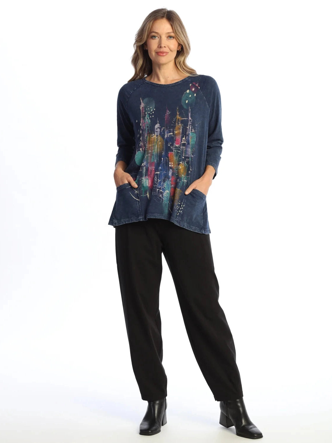 Jess & Jane  M12-2156 Big Apple Denim 2 Pocket 3/4 Sleeve Tunic Women's Top