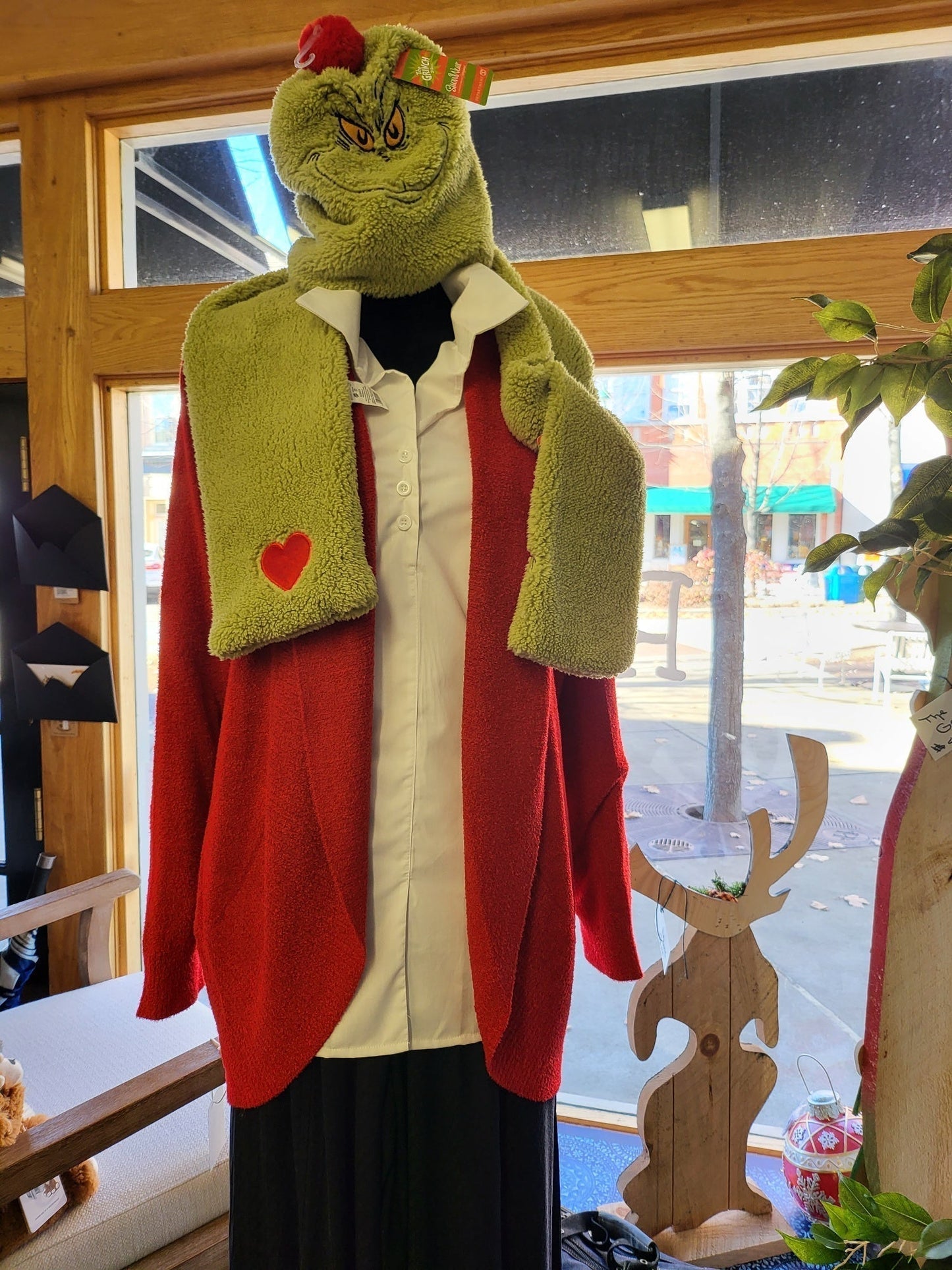 The Grinch Scarf 