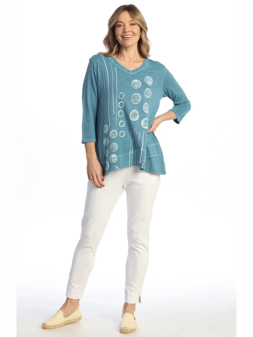 Jess &amp; Jane Wk8-1627 Dot N Line Blue/White Dots V-Neck Tulip Hem 3/4 Sleeve Women's Top