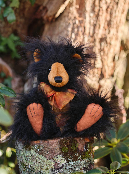 Charlie Bear-Nutwood cb2460490
