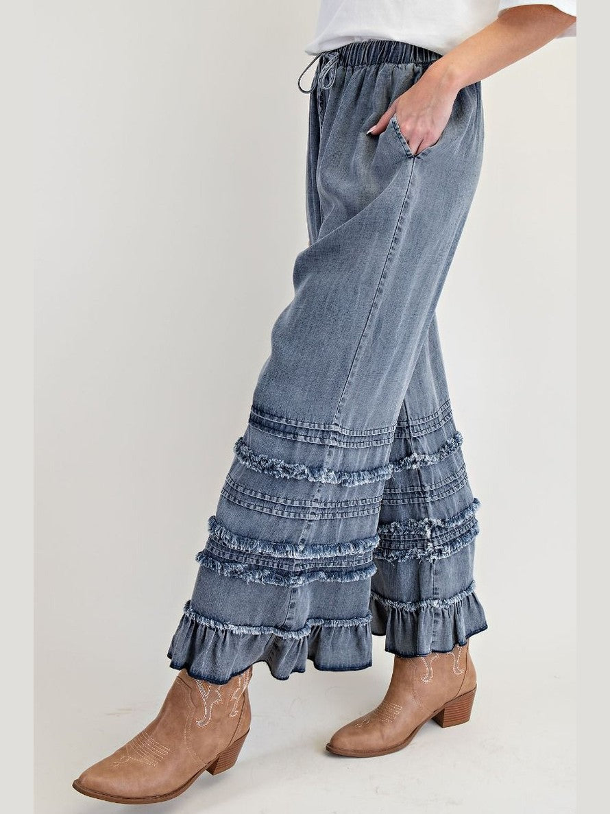 &nbsp;Easel-Pants Washed Dark Denim Fray Chambray EB56397