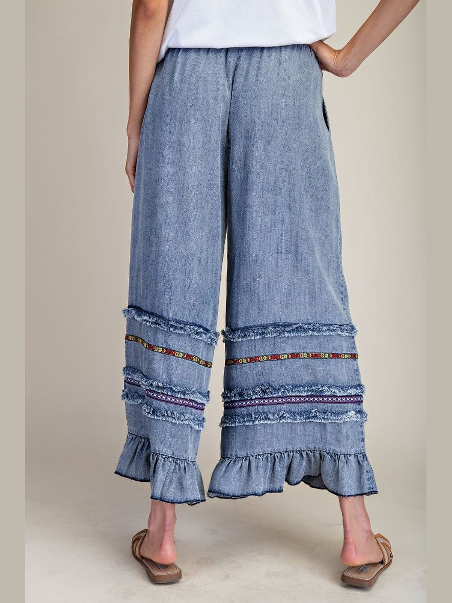 Easel-Pants Washed Denim Ruffle Bottom Chambray Women's&nbsp; EB57695WD