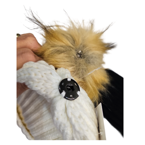 Toboggan Hat with detachable Pom-Pom - Black Or White RTTHWPP 