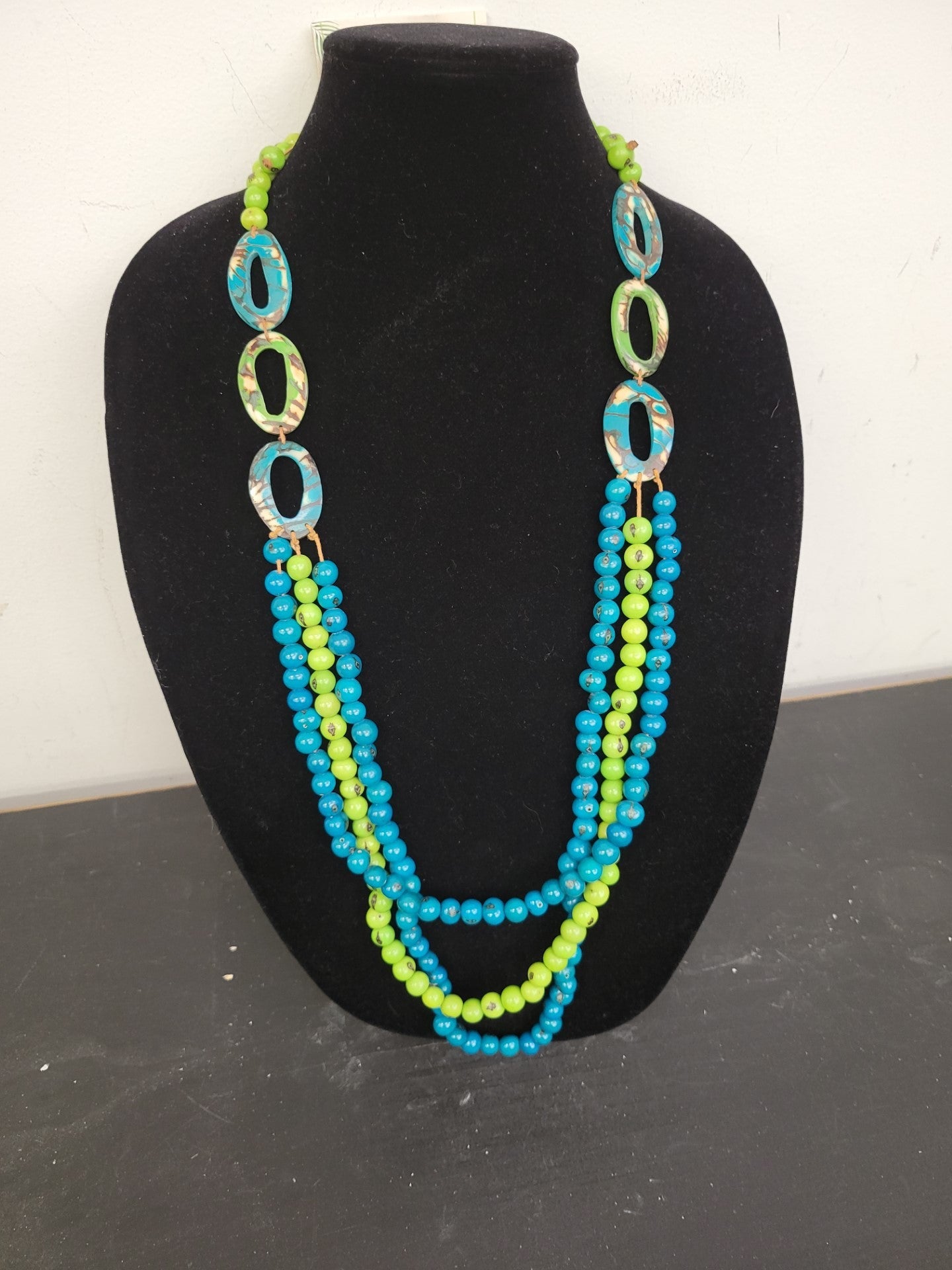 Tagua Necklace - LC314 - TO -LI - Green / Blue 