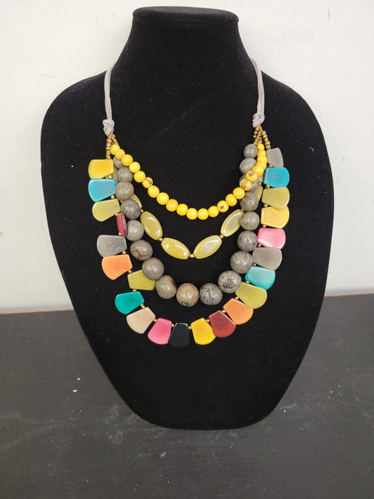 Tague Necklace - SC415 -am-oli-co -Multi colors 