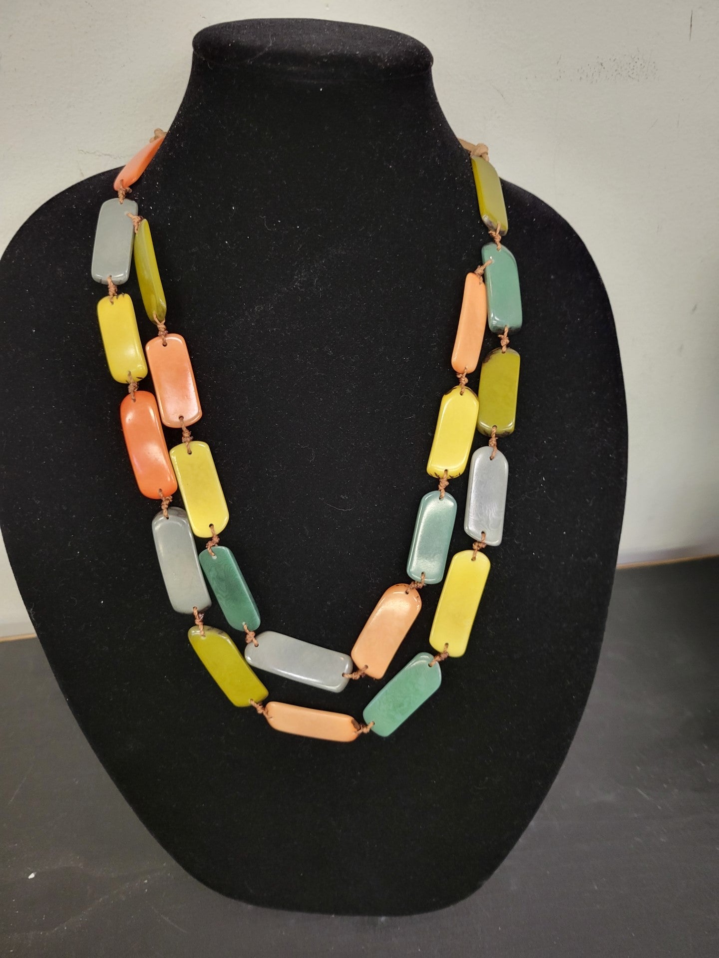 Tagua Necklace - LC406-OLI-Combo 