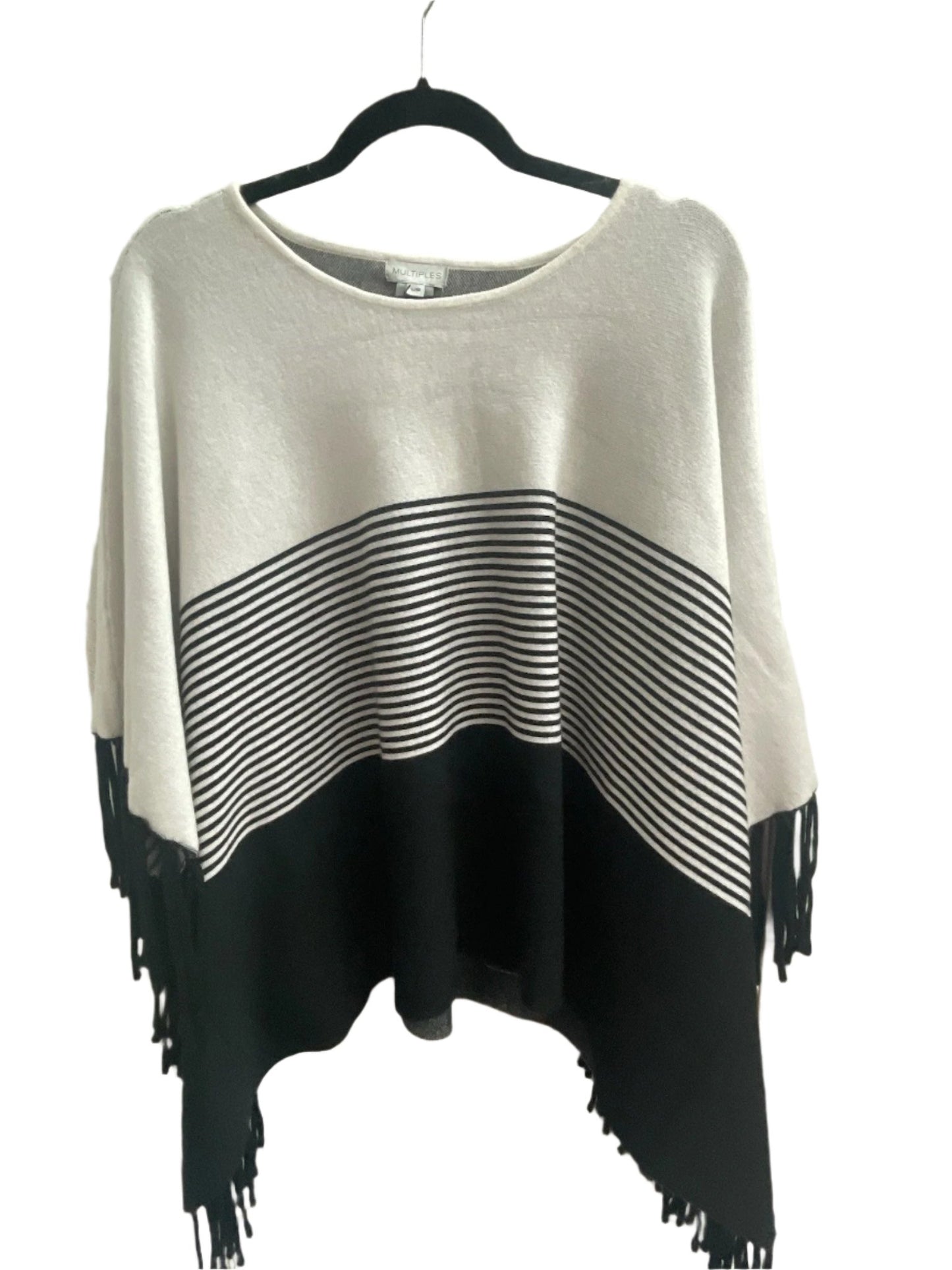 Womens Poncho White / Black 